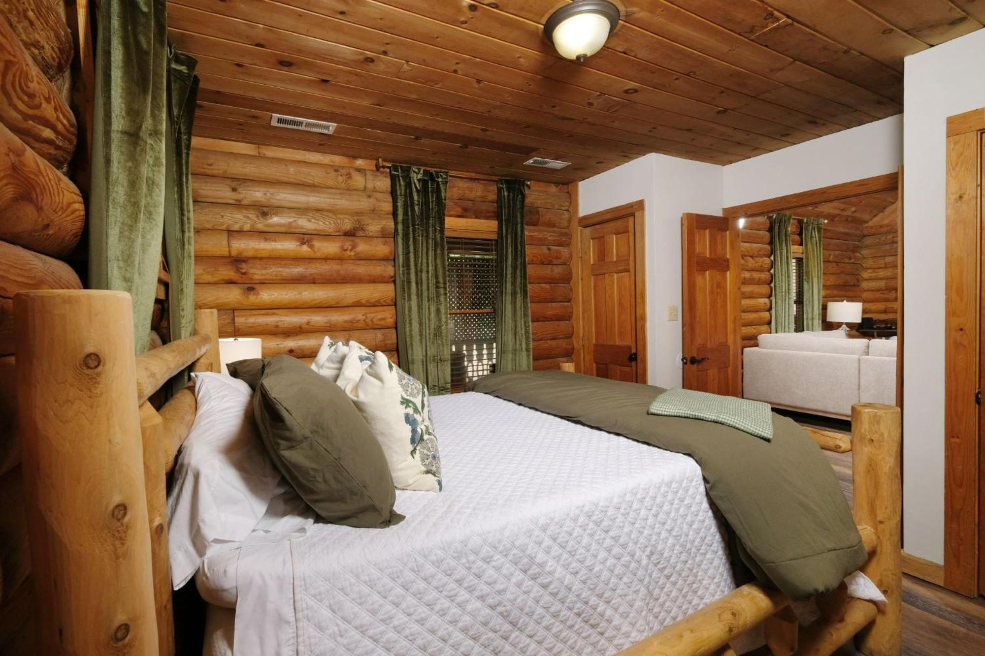 Grove Creek Cabin Гатлінбург Екстер'єр фото